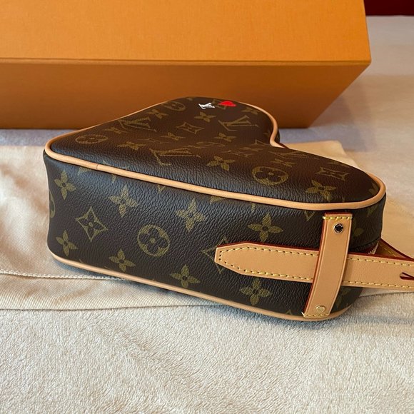 New LOUIS VUITTON Game On Cruise πCoeur Heartπ Bag - Picture 9 of 17